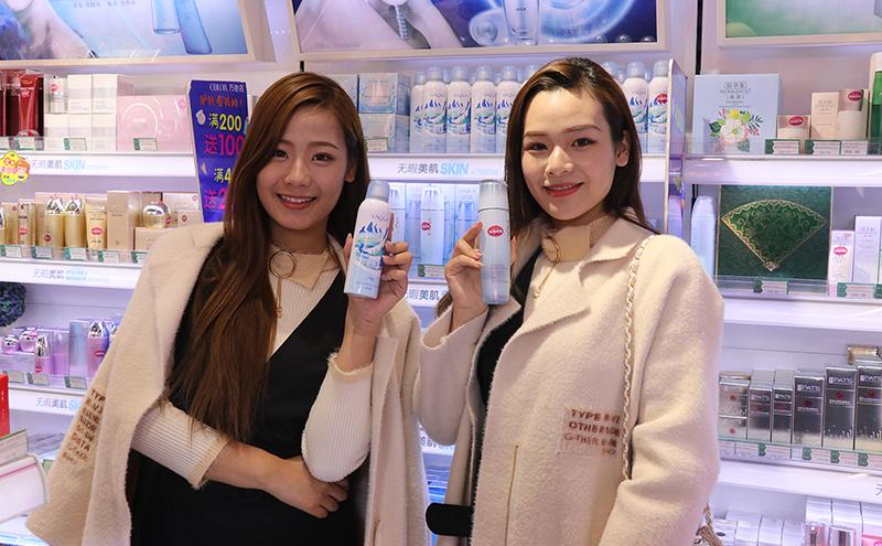 活泉这场四店联动的网红直播，或成行业一革命性的强心剂