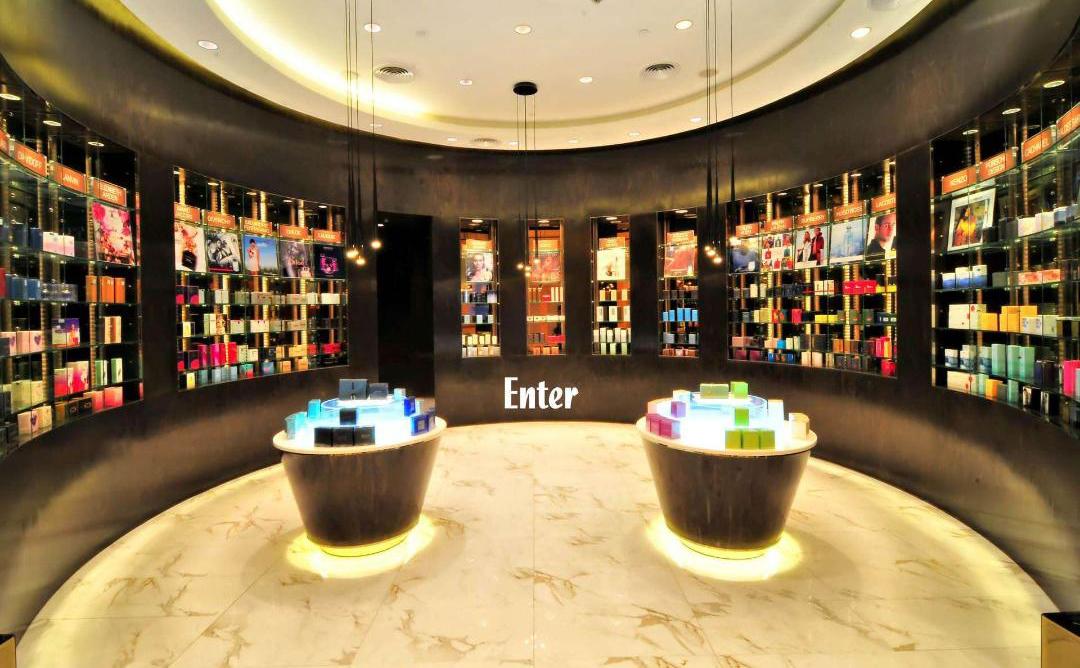 在一家AI美妆店购物是一种什么体验 背后又有哪些启示?