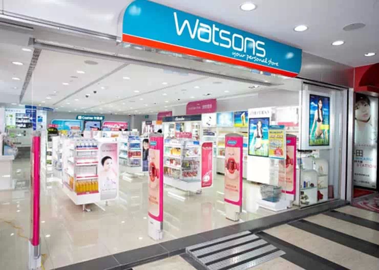 押宝彩妆概念店 屈臣氏去年销售跌幅收窄