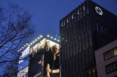 传Gucci母公司挖角雅诗兰黛高管,将组建美妆部门
