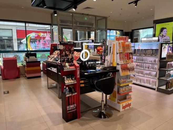 美宝莲“残存”屈臣氏,国内美妆市场变天了