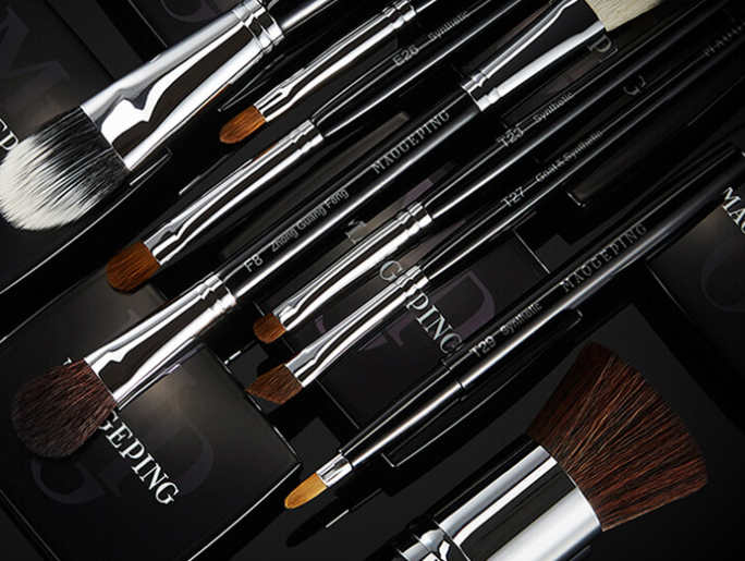 美妆品牌毛戈平中止IPO