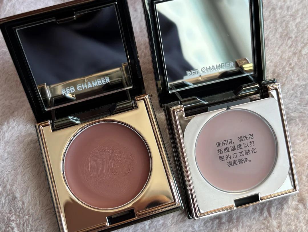 “号称一膏画全脸、克价贵过香奈儿”，这个国产彩妆“拼好膏”成了新晋美丽废物？