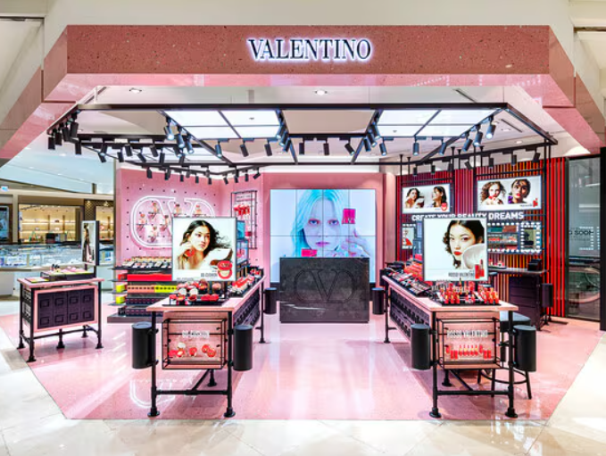 华伦天奴美妆将退出韩国市场